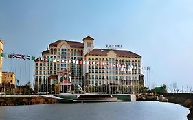 Shenglong Fotos 3*