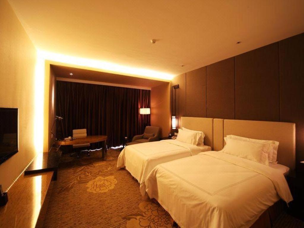 Haiyang Shenglong Jianguo Hotel Hai-yang-hsien Exterior foto