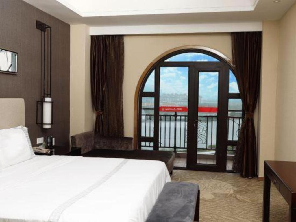 Haiyang Shenglong Jianguo Hotel Hai-yang-hsien Exterior foto