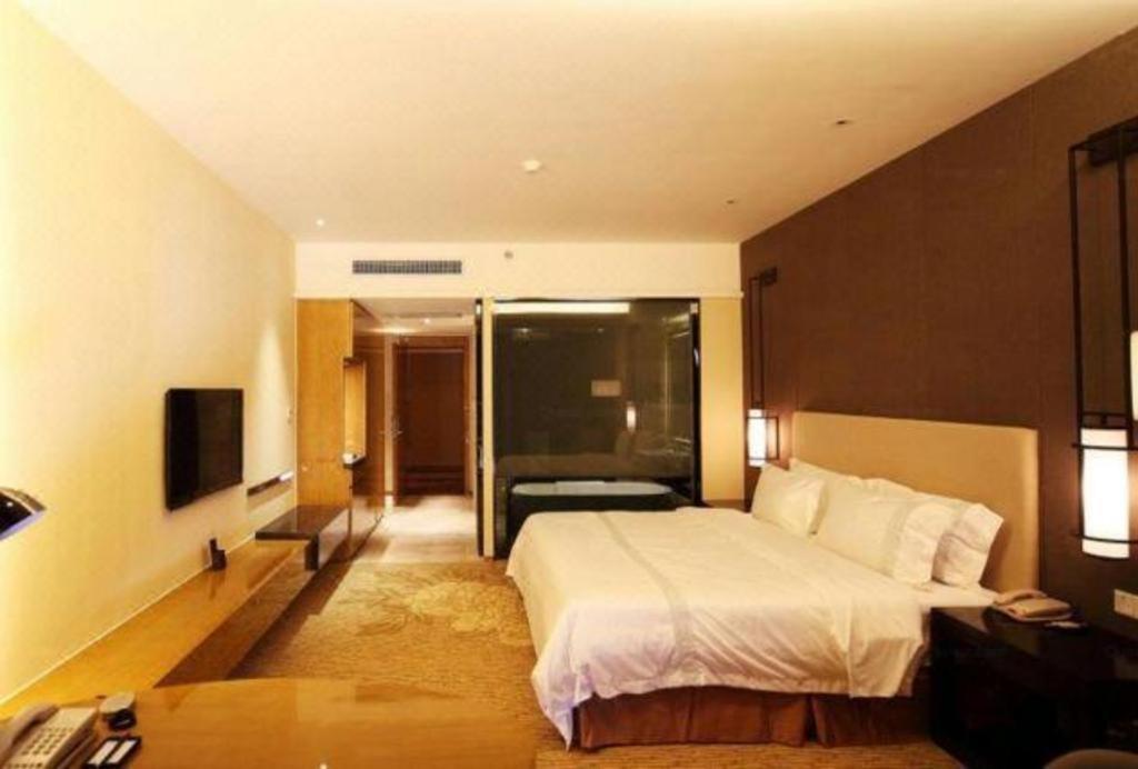 Haiyang Shenglong Jianguo Hotel Hai-yang-hsien Exterior foto