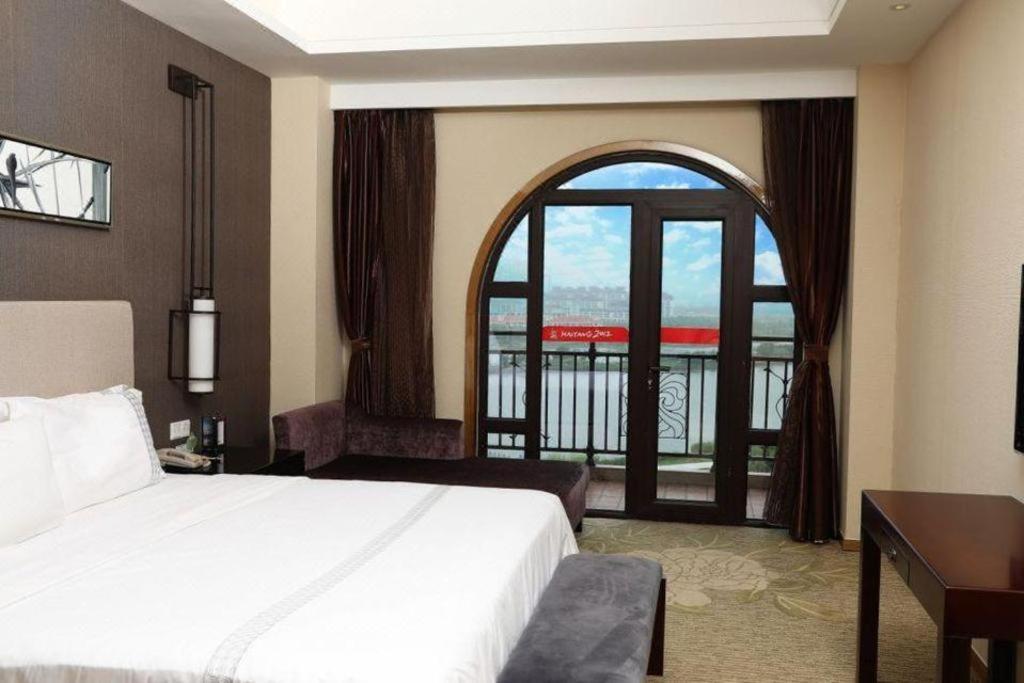 Haiyang Shenglong Jianguo Hotel Hai-yang-hsien Exterior foto